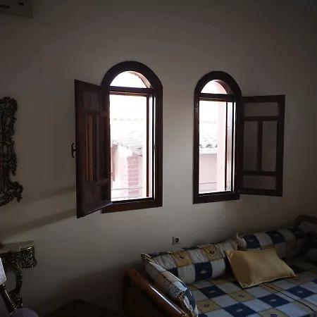 Bougos House *