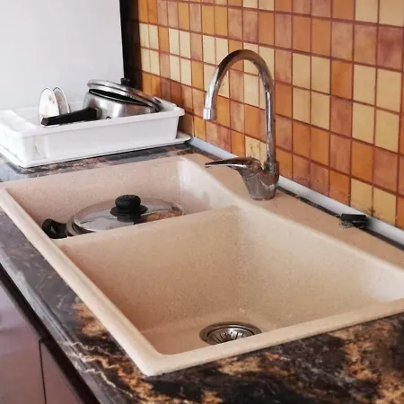 Bougos House Apartamento